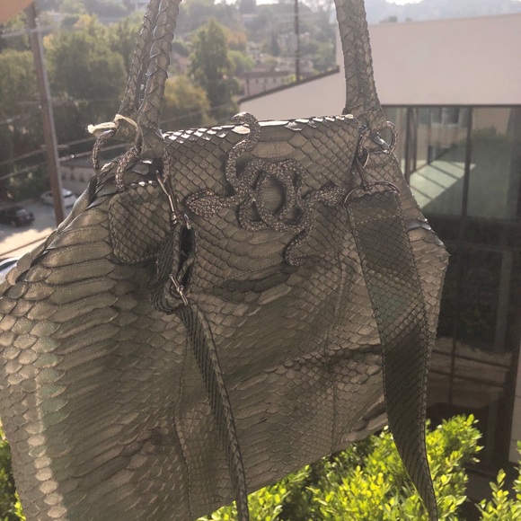 Clara Kasavina Gray Gonzalez Python satchel crossbody bag - Picture 12 of 13